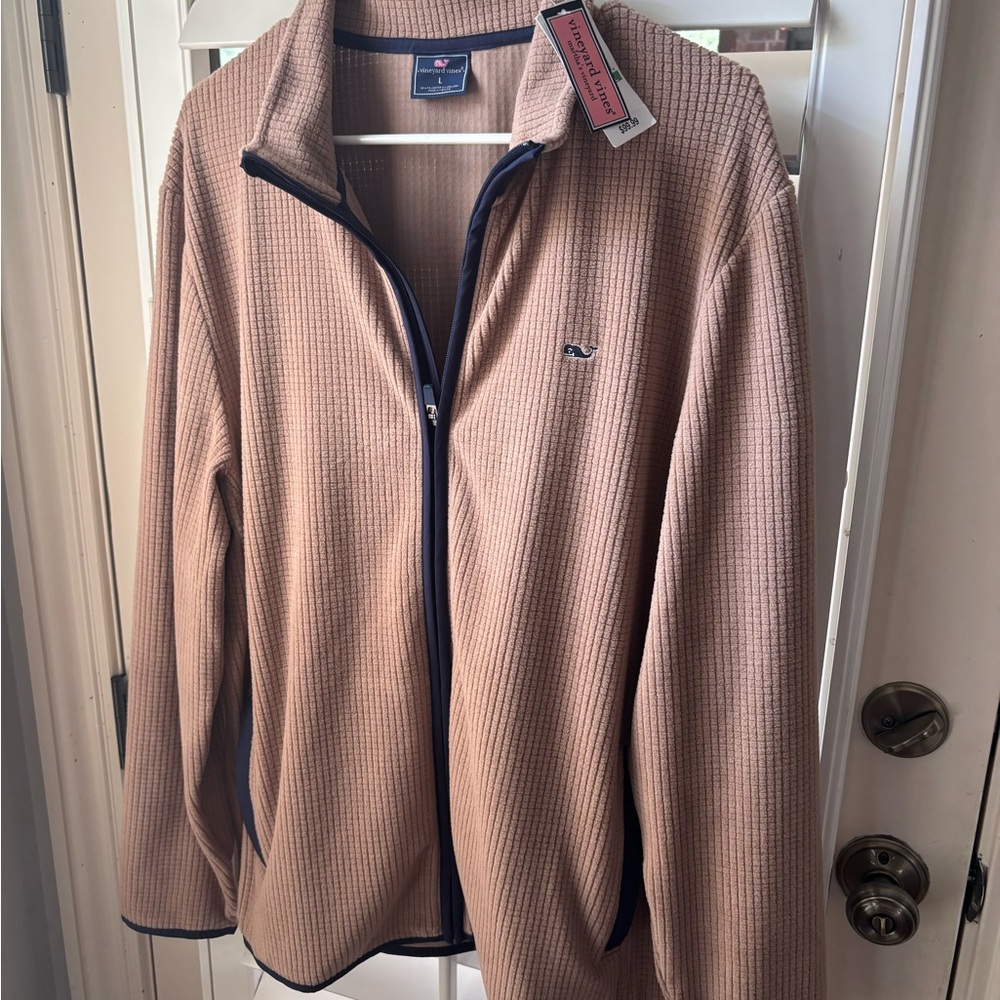 Vineyard Vines Ribbed Tan Jacket with Navy Accents